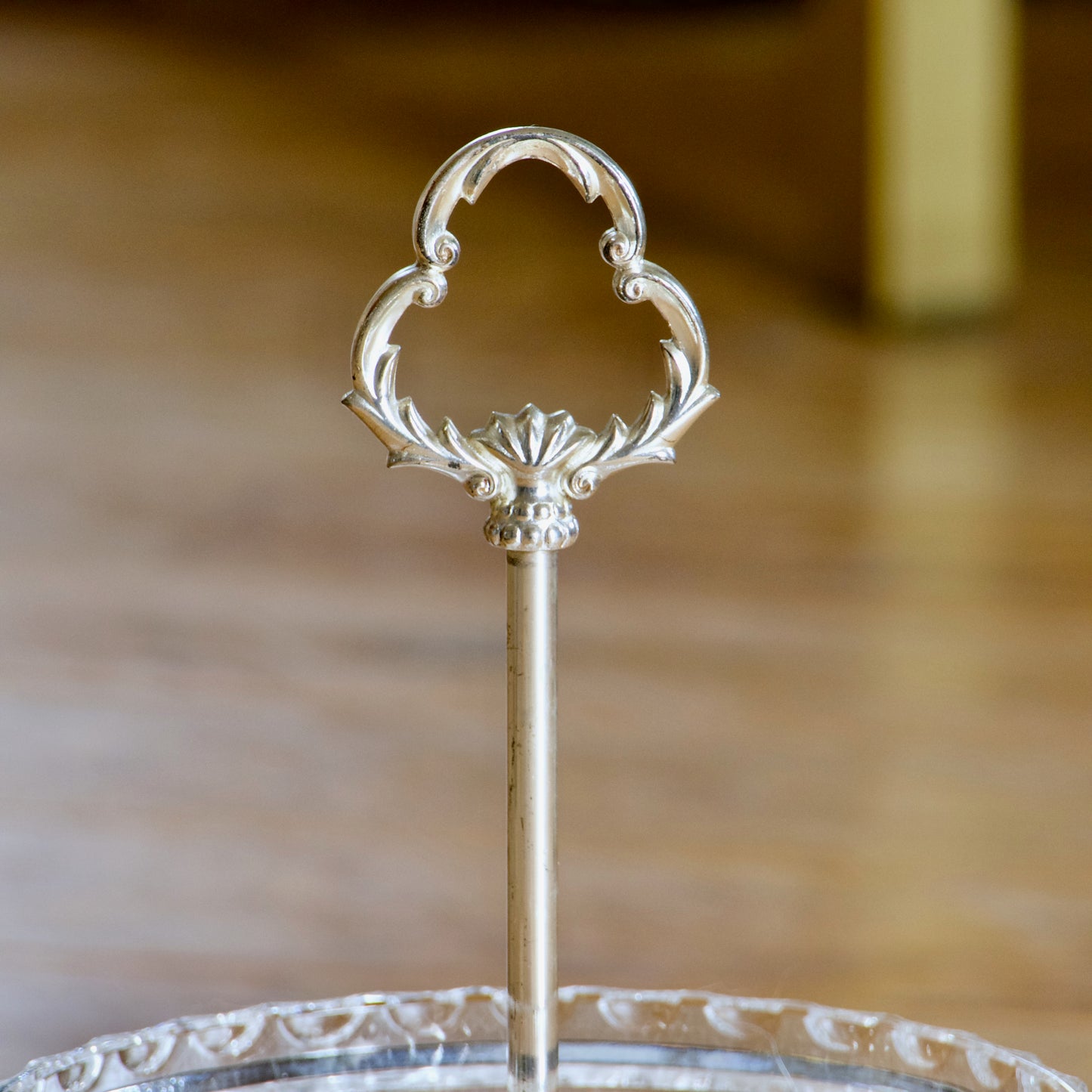 Coupe montée en cristal et métal argenté, 1950