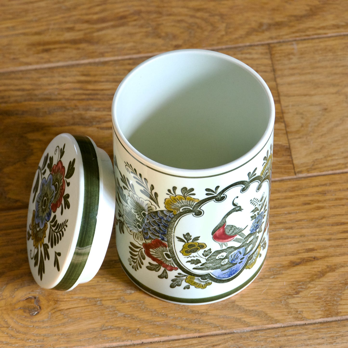 Boîte en faïence Villeroy & Boch collection "Paon"