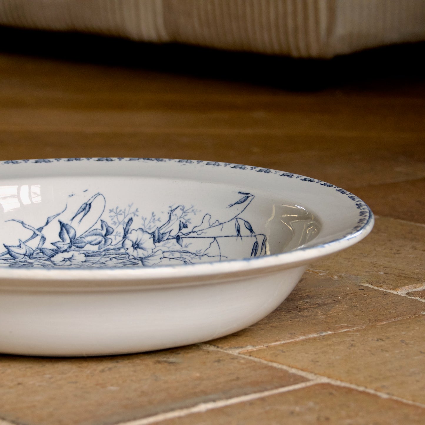 Grand plat creux Sarreguemines "Carmen" - terre de fer