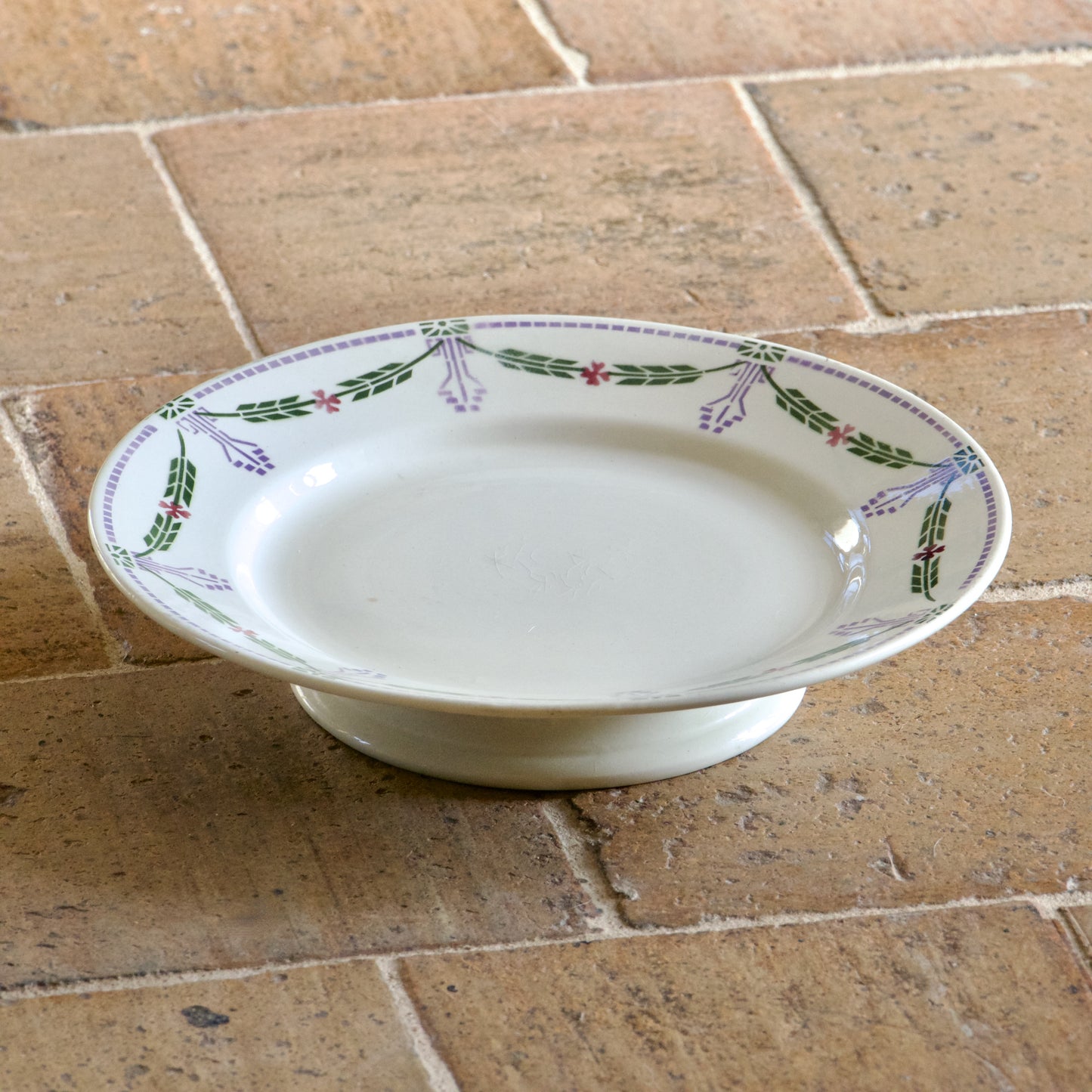 Plat sur piédouche de Noël de 1920 Emile Bourgeois Drouot Paris