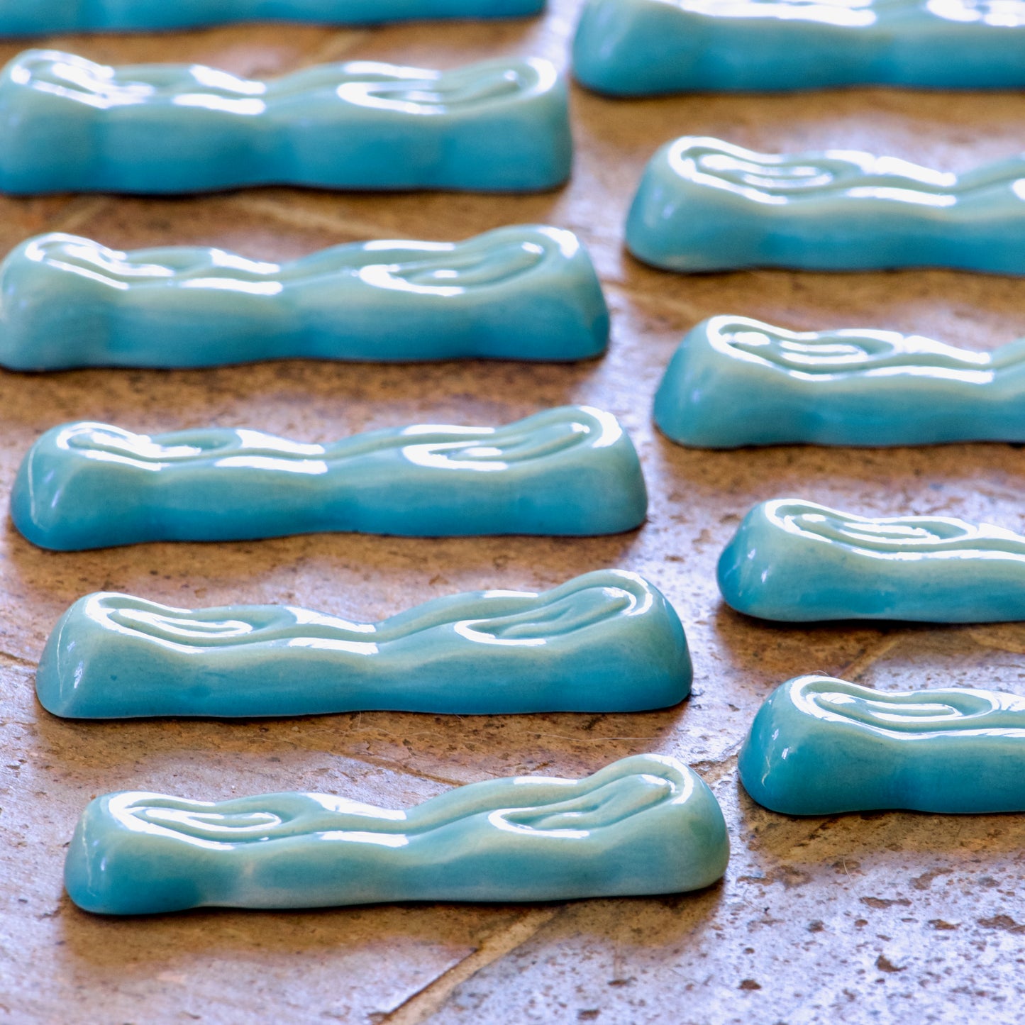 Porte-couteaux Art Deco en céramique turquoise