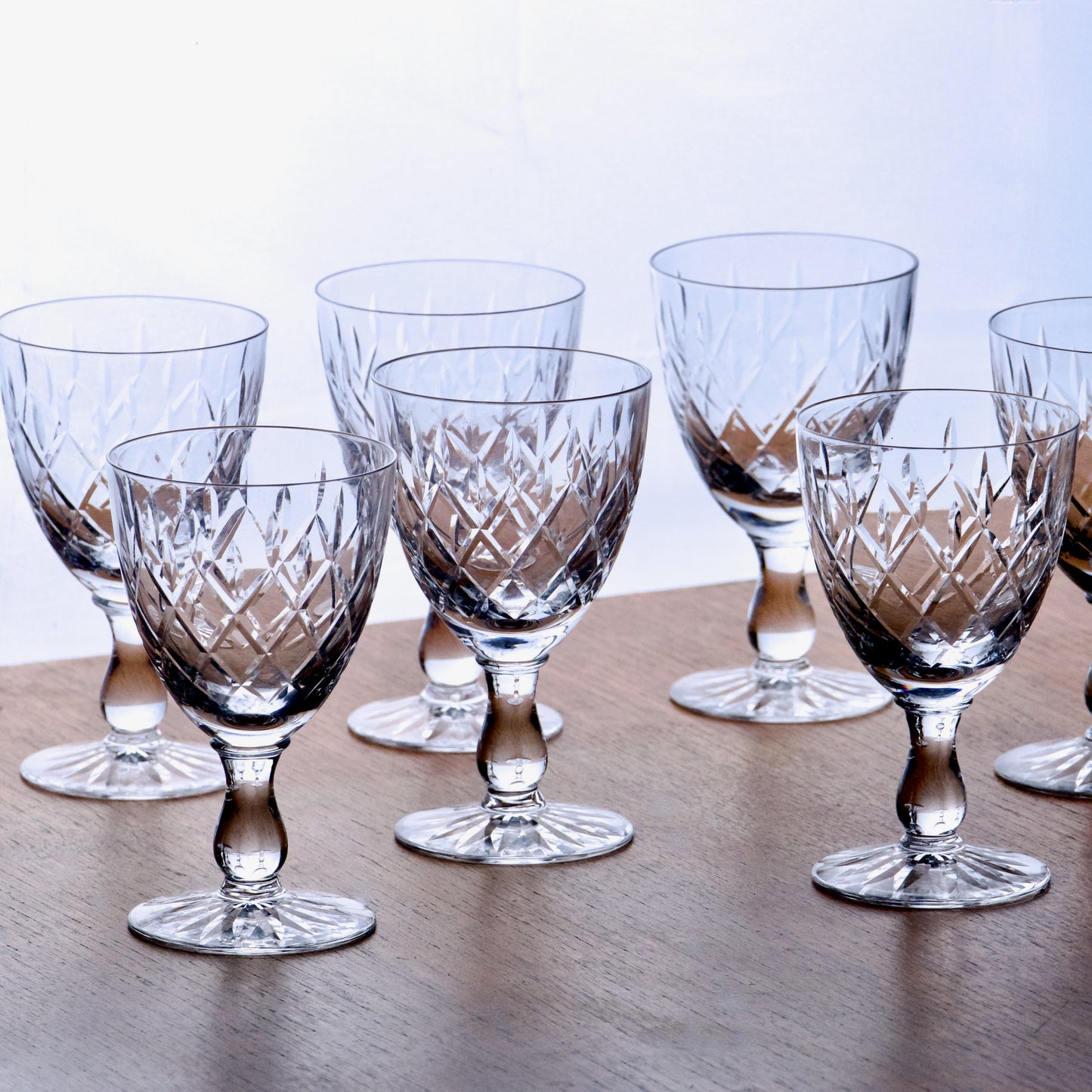 8 verres à vin en cristal maison Orrefors collection "Karolina"
