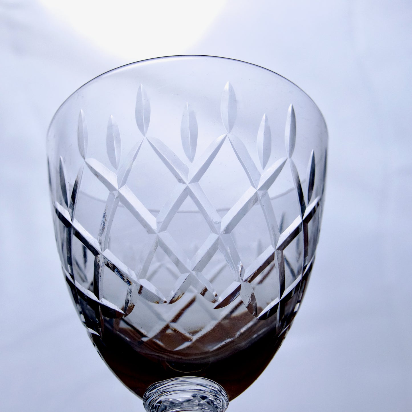 8 verres à vin en cristal maison Orrefors collection "Karolina"