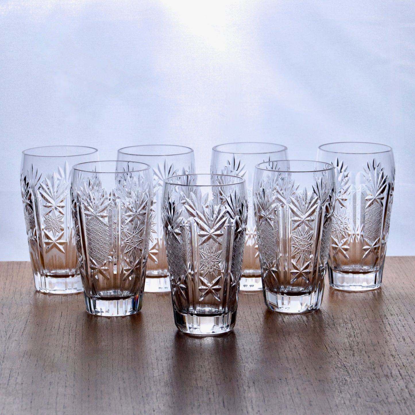 7 verres à eau anciens en cristal taillé