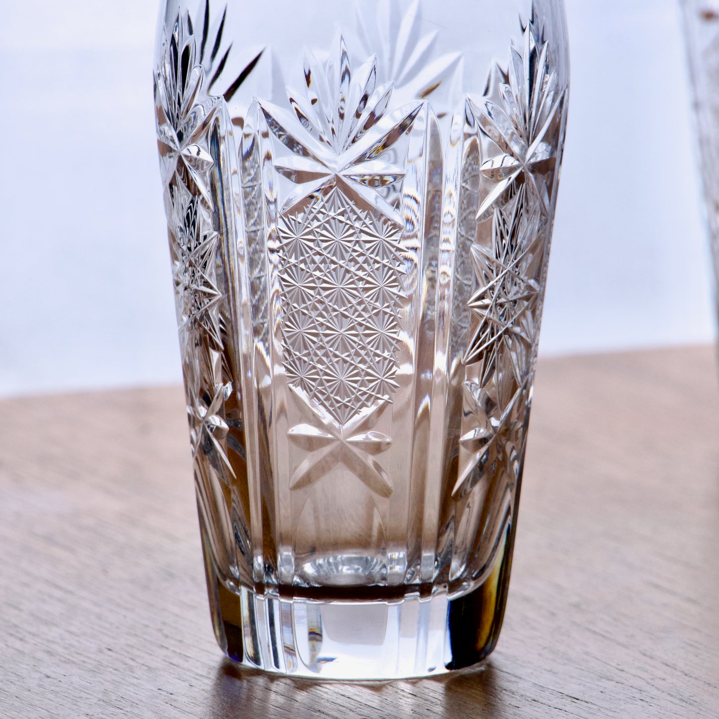 7 verres à eau anciens en cristal taillé