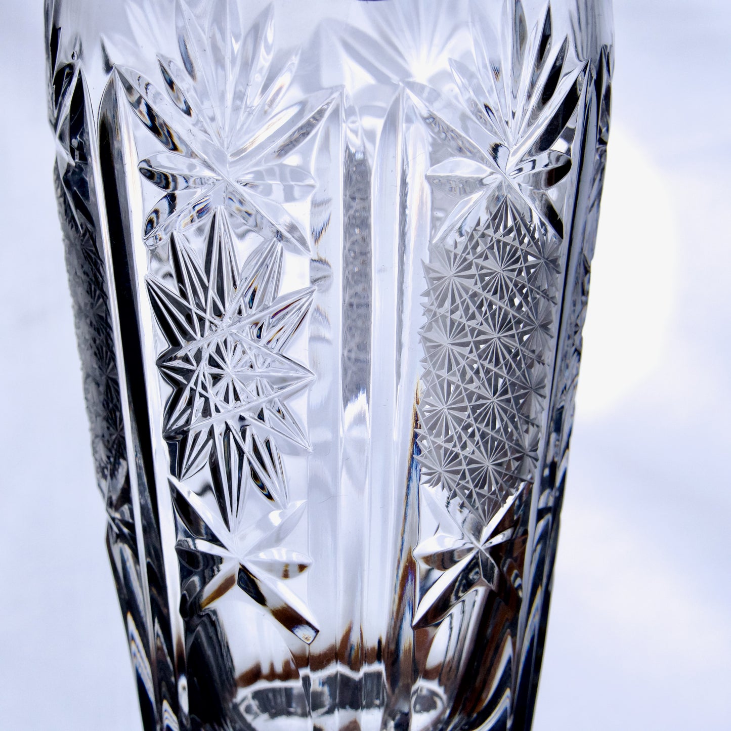 7 verres à eau anciens en cristal taillé