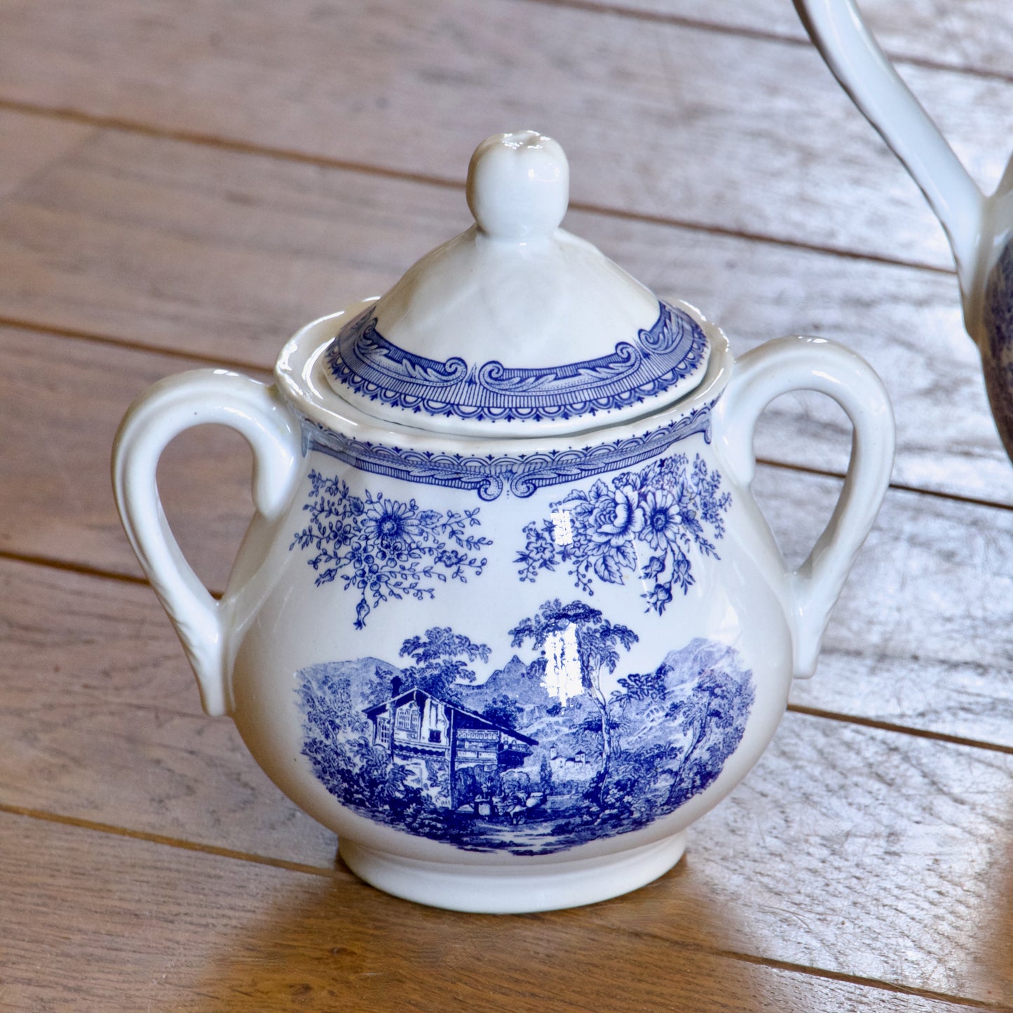 Service à café pour 12 personne, Lunéville "English Style"