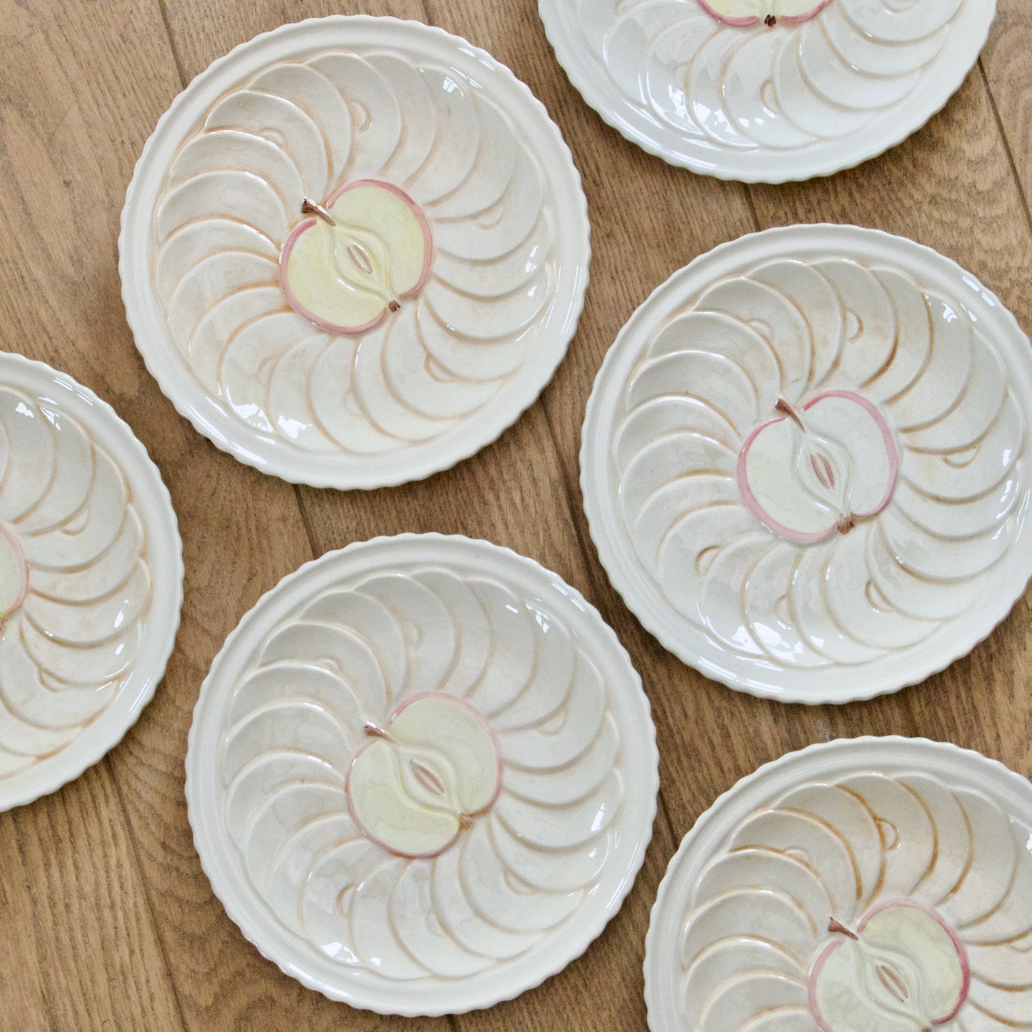 6 assiettes à dessert trompe-l'oeil tarte aux pommes