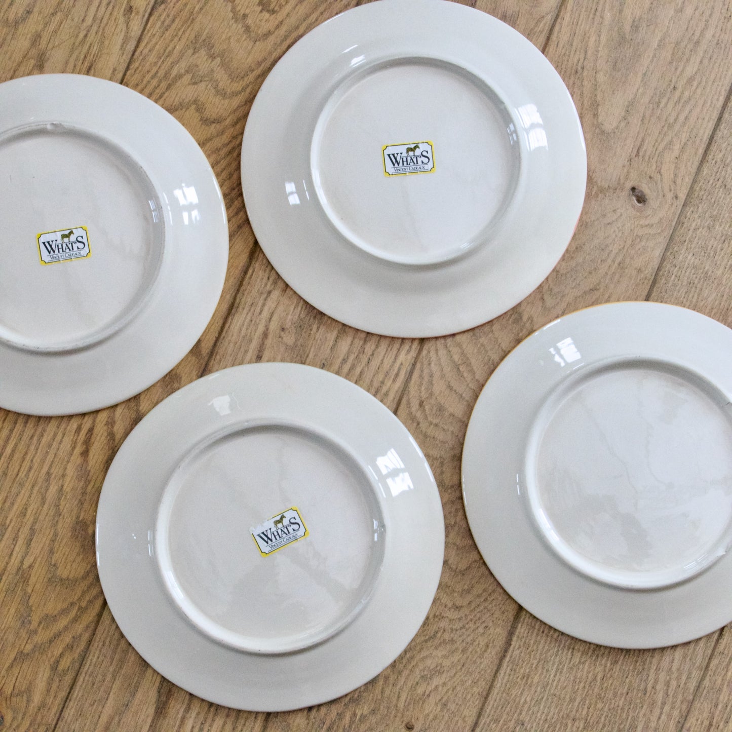 4 assiettes à dessert en barbotine fruits What's