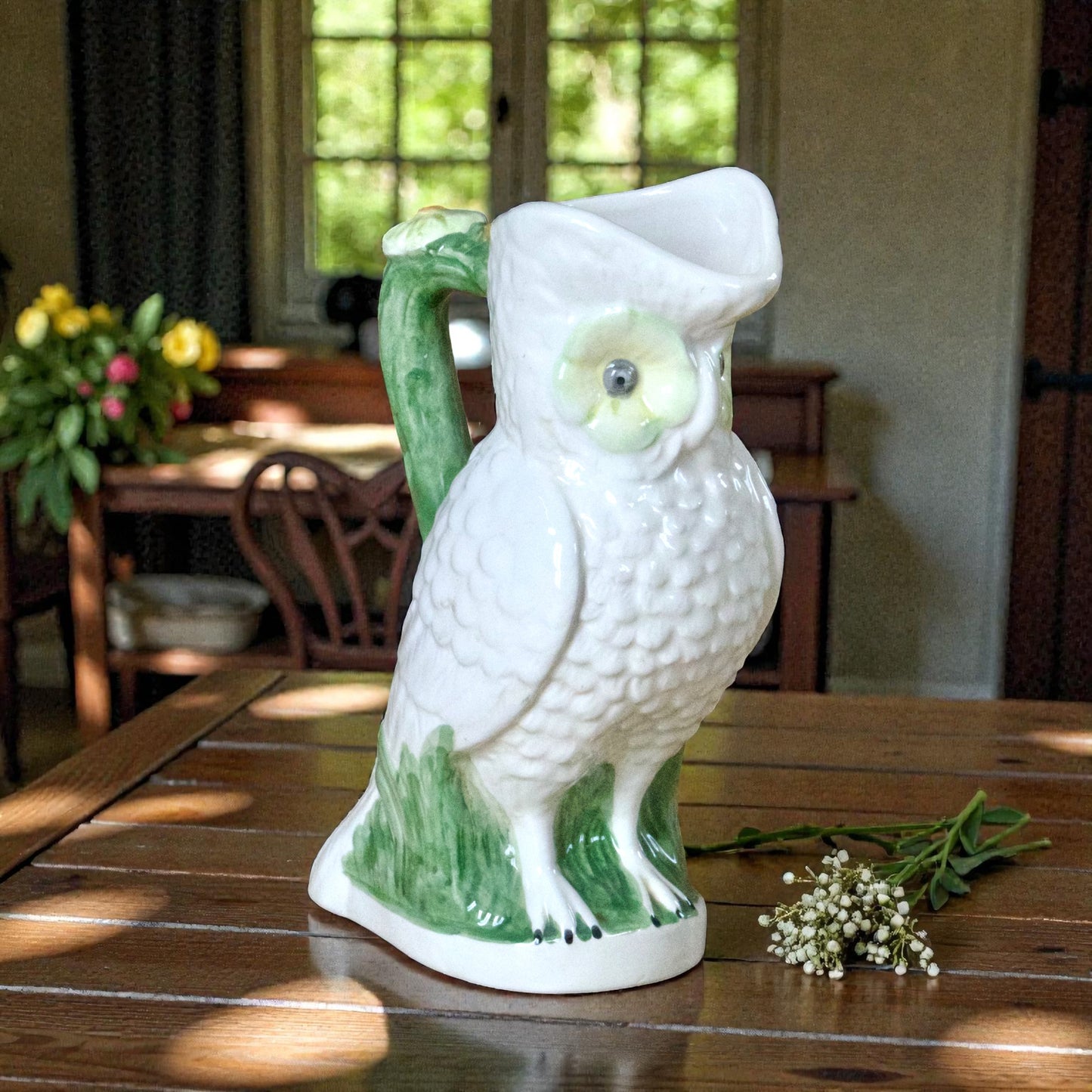 Grande carafe en barbotine hibou/chouette