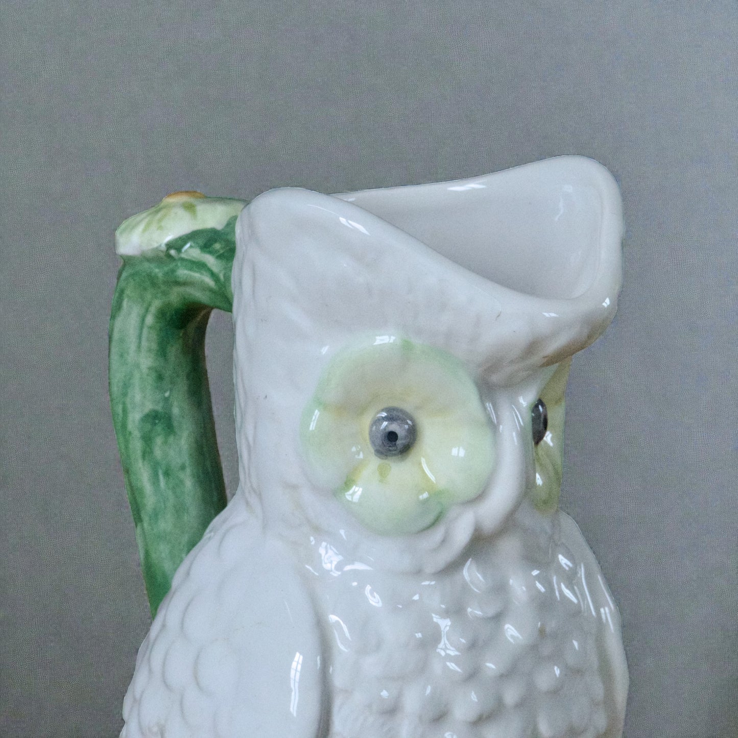 Grande carafe en barbotine hibou/chouette