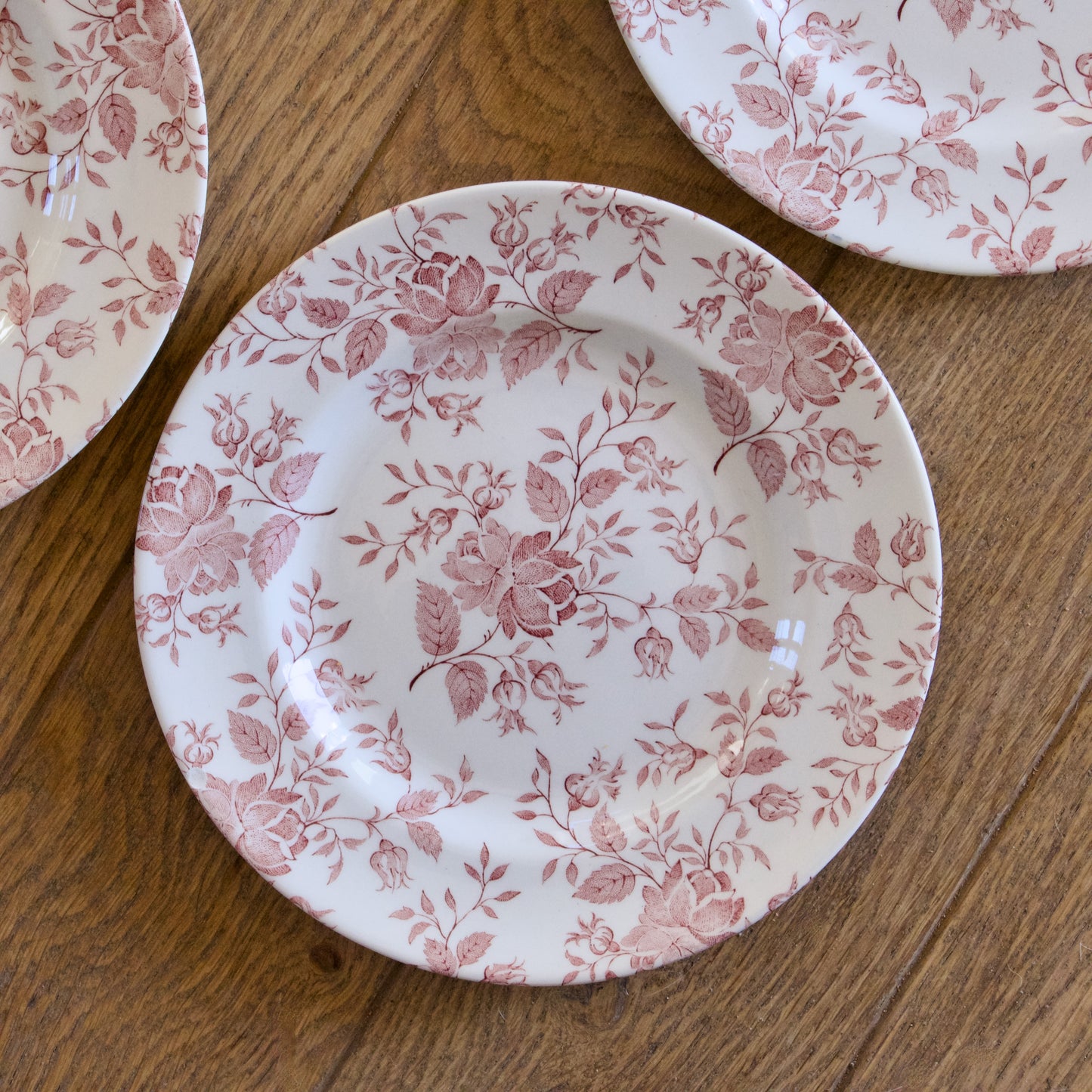 Assiettes à dessert en faïence anglaise EIT England petites roses