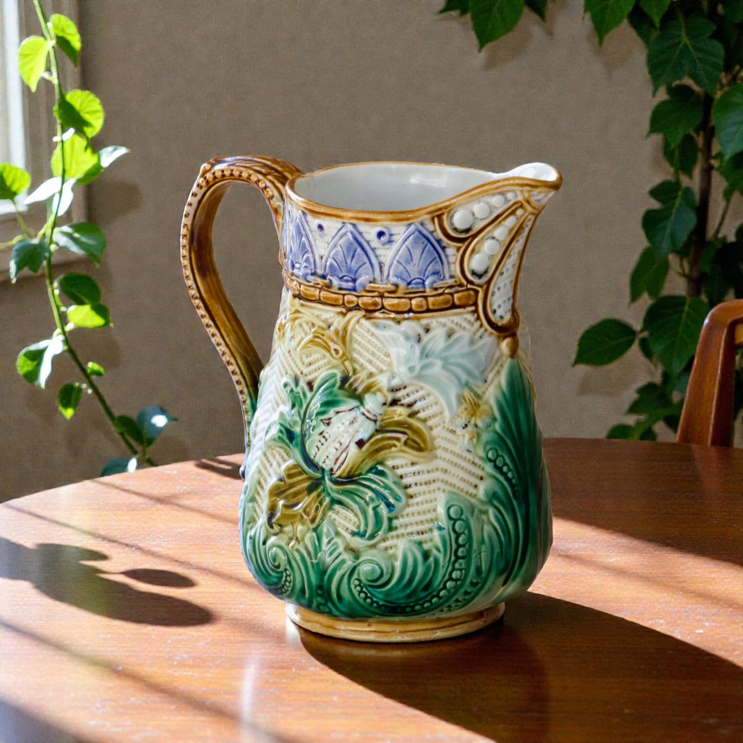 Pichet carafe XIXe siècle en barbotine de l'Est