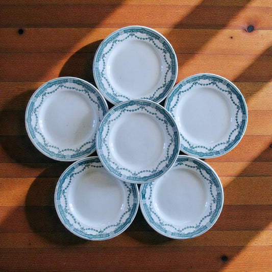 Assiettes anciennes signées Moulin des Loups "Provence" - terre de fer