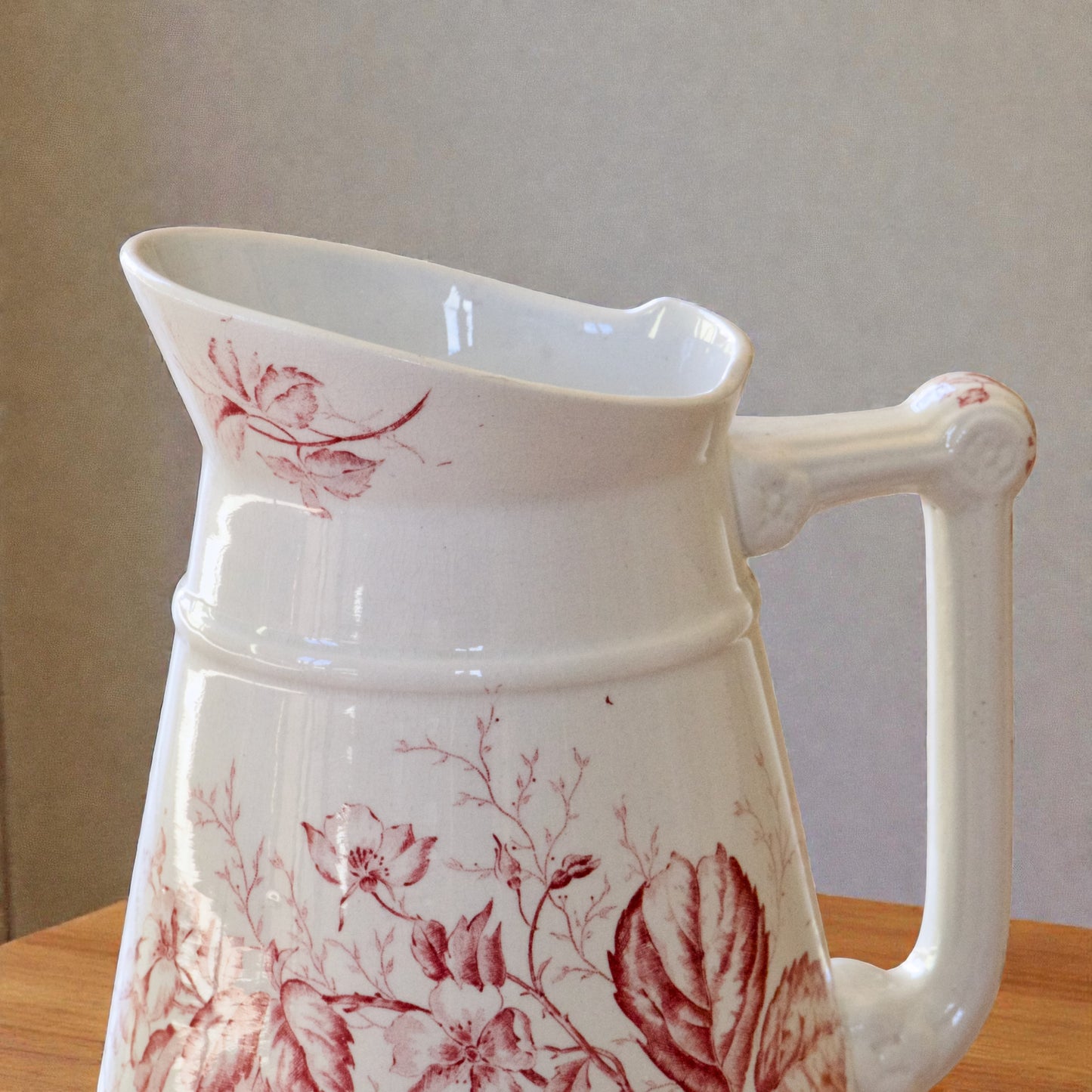 Grand broc ancien terre de fer rose XIXe Imperial Bonn