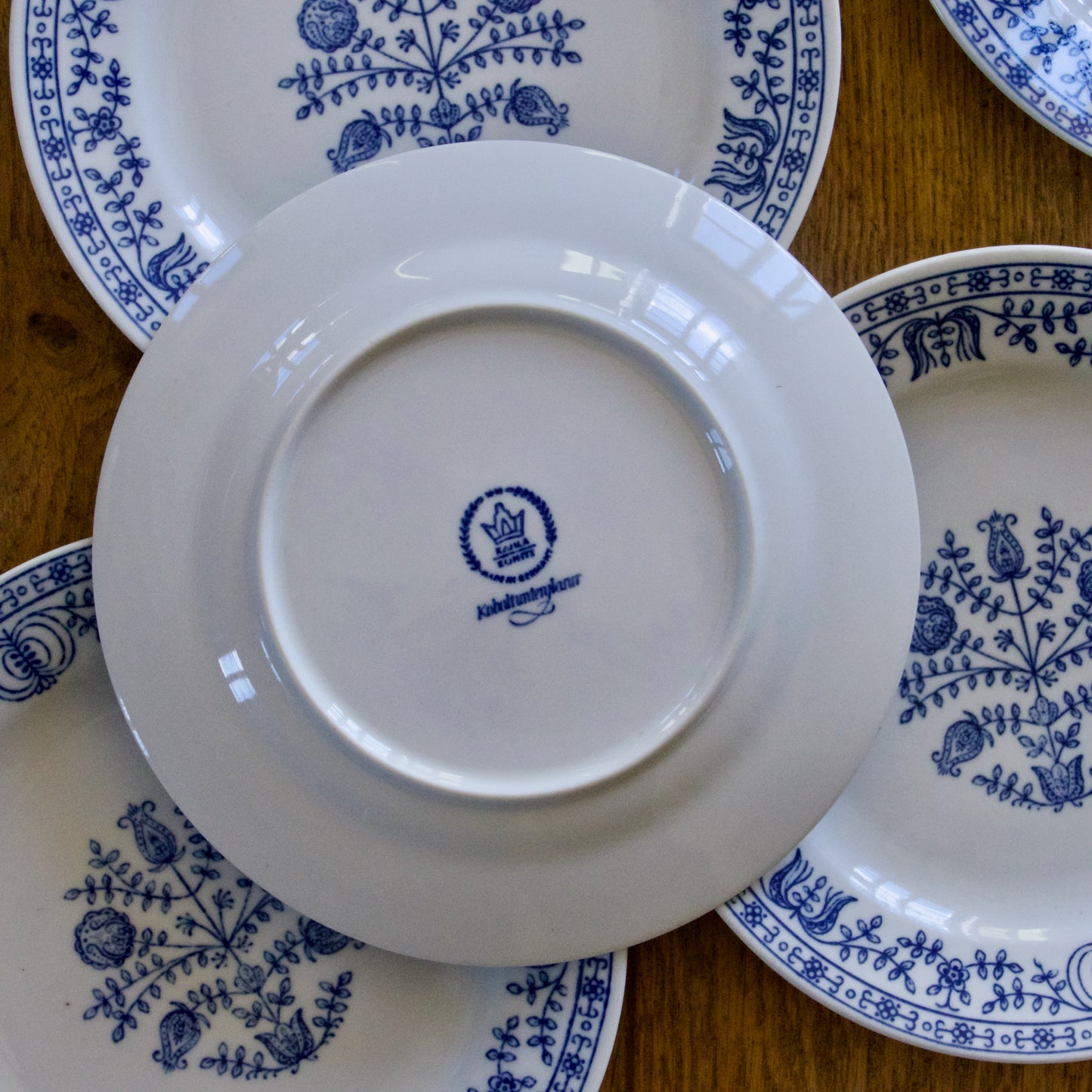 8 assiettes à dessert en porcelaine Kahla GDR