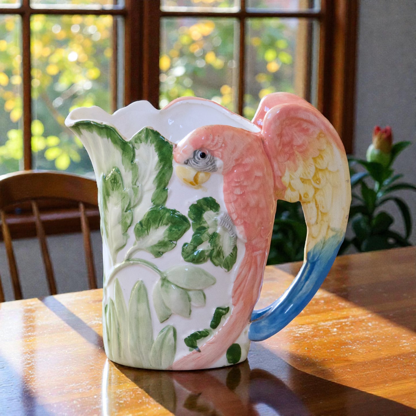 Carafe vintage en barbotine perroquet (avec défauts)