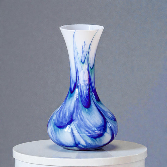 Grand vase de Murano en verre opalin soufflé