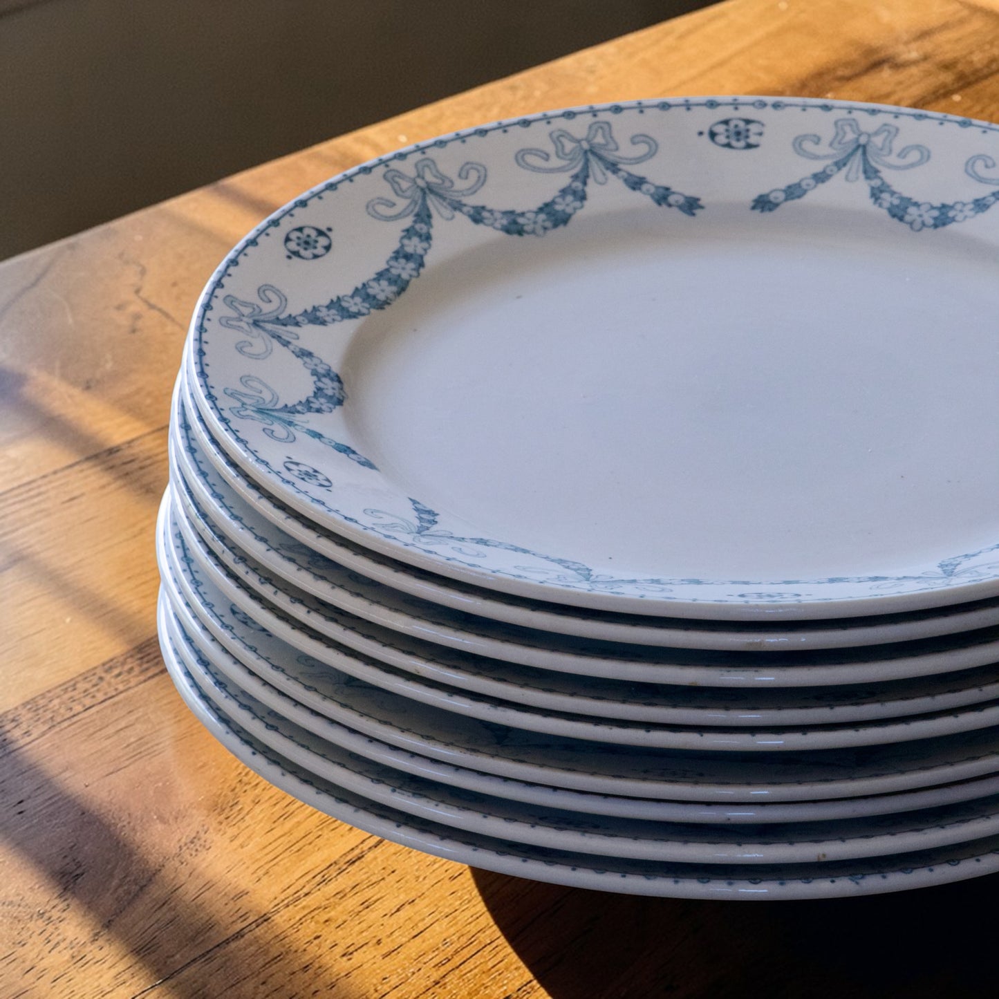 9 assiettes plates Sarreguemines "Juliana" - terre de fer