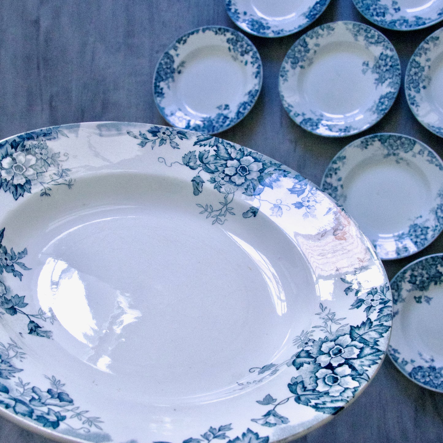 10 assiettes Moulin des Loups "Marie-Louise" - terre de fer