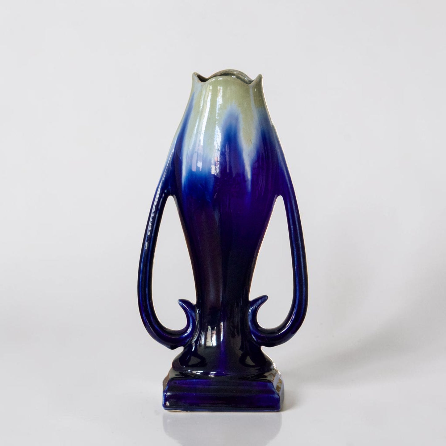 Grand vase Art Nouveau de Thulin en grès flammé émaillé