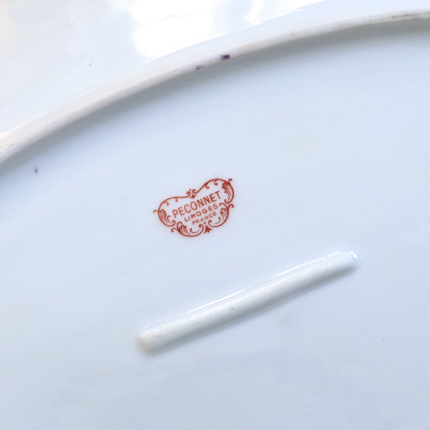 Grand plat ovale en porcelaine de Limoges "Peconnet"