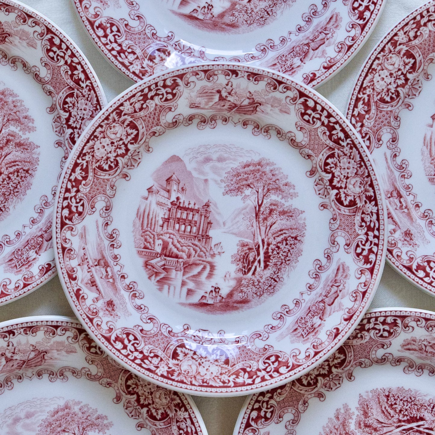 Assiettes hollandaises signées Maastricht collection "Old England"