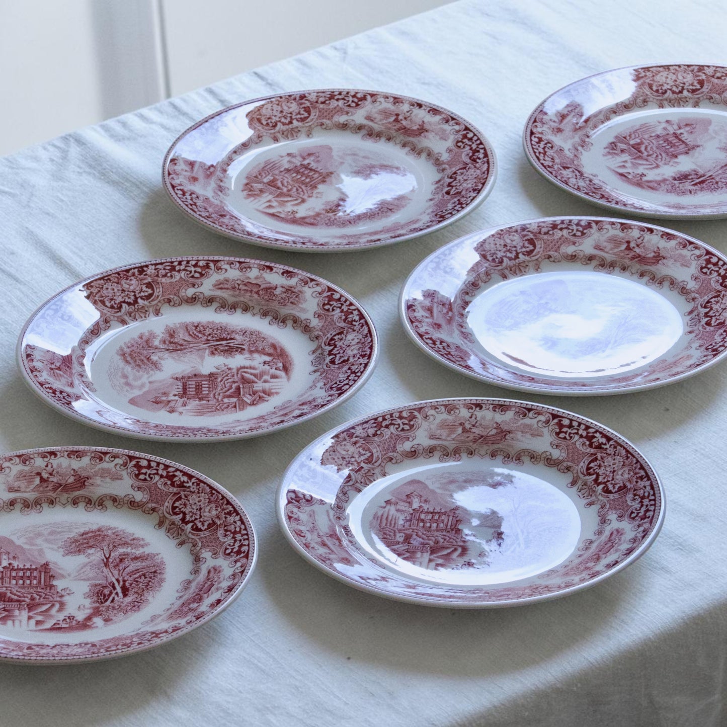 Assiettes hollandaises signées Maastricht collection "Old England"