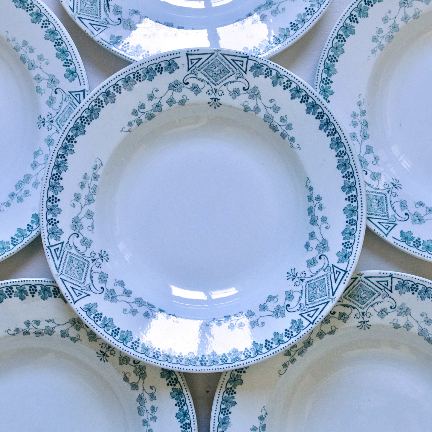 12 assiettes creuses KG Luneville "Caumartin" - terre de fer