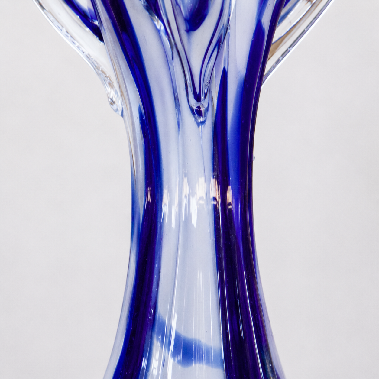 Vase en verre soufflé Murano x Kaiser