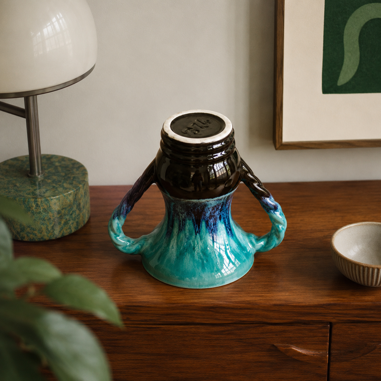 Vase amphore en grès émaillé flammé turquoise