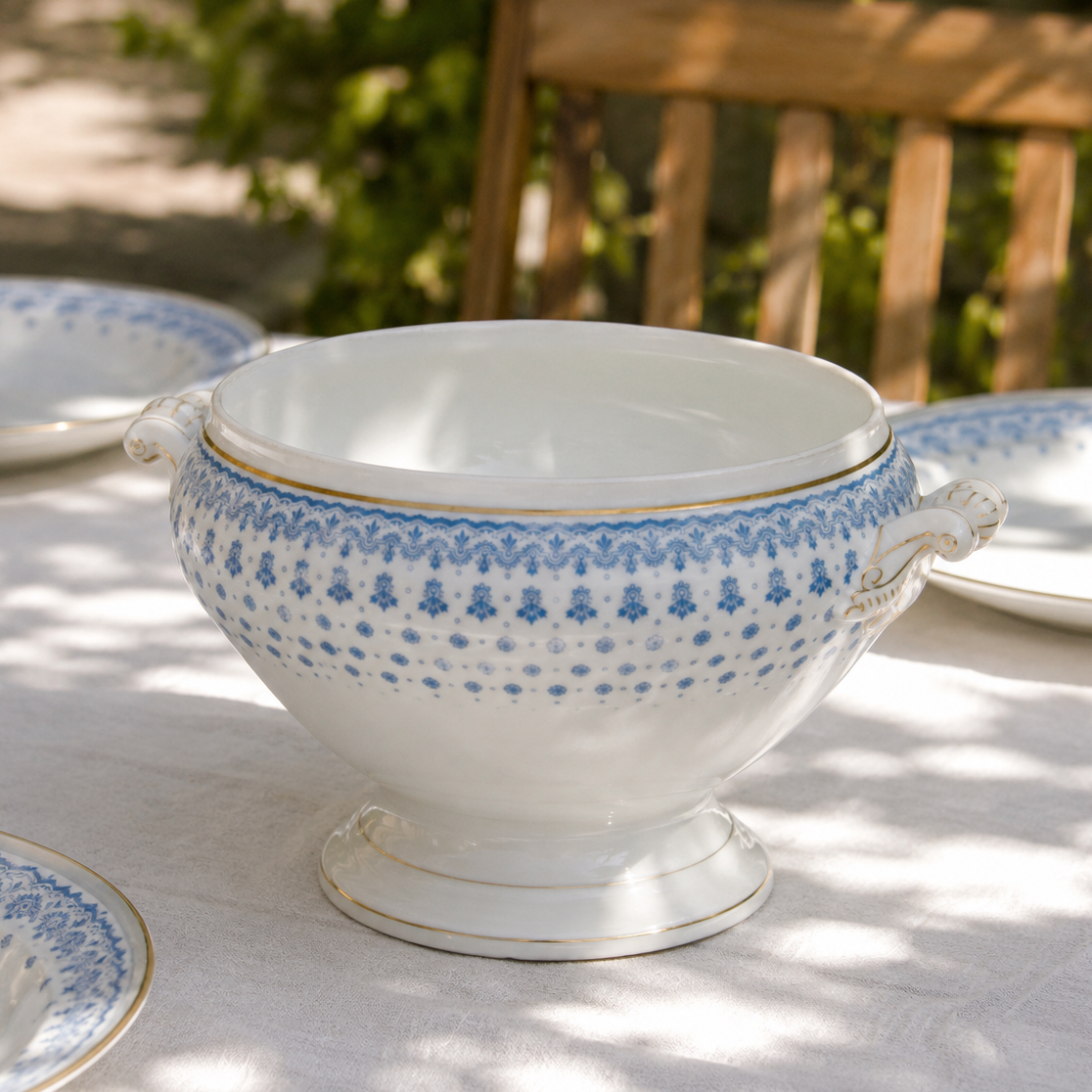 Grand légumier de 1909 en porcelaine Oscar Schaller