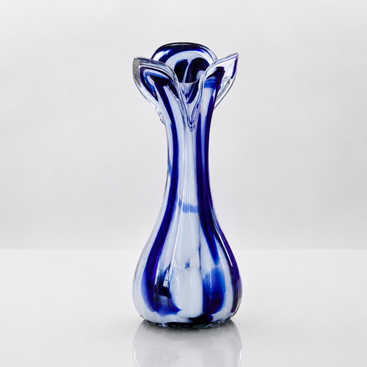 Vase en verre soufflé Murano x Kaiser