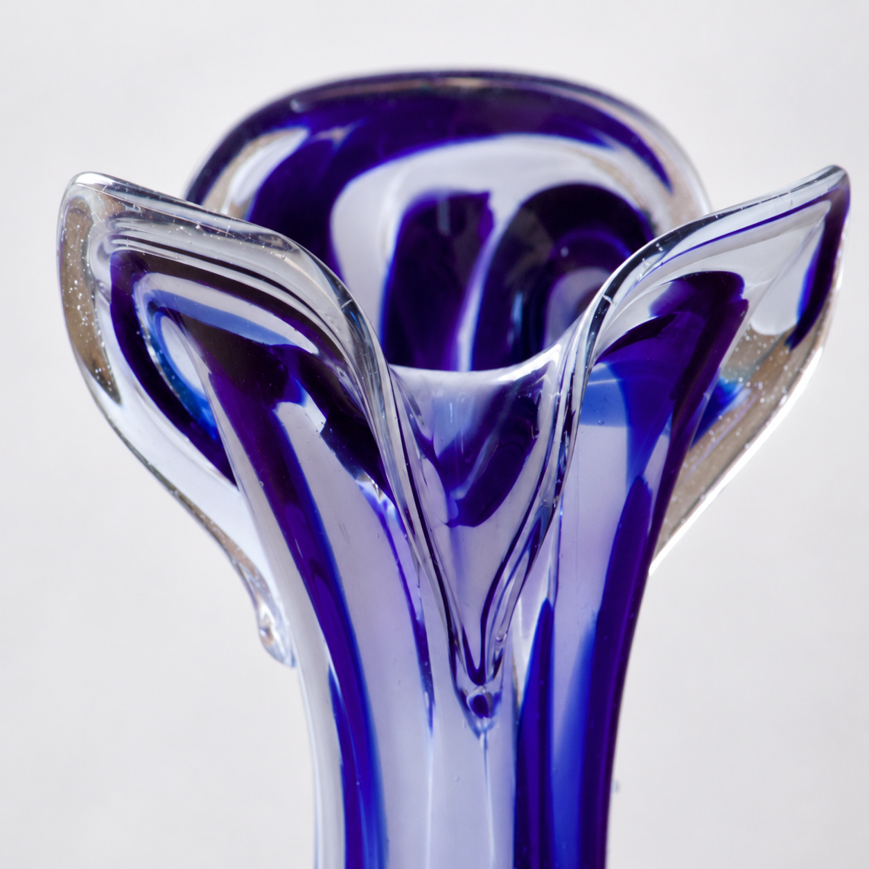 Vase en verre soufflé Murano x Kaiser